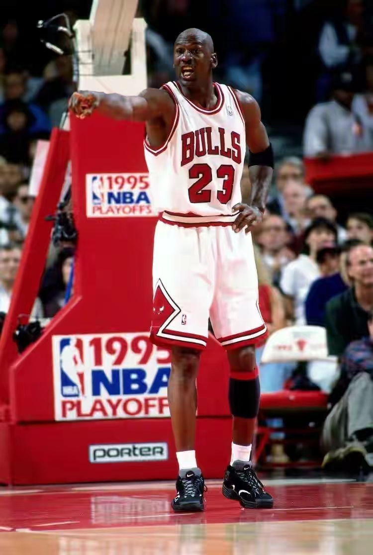 库里总决赛赢了詹姆斯几次,总决赛詹姆斯被杜兰特打爆