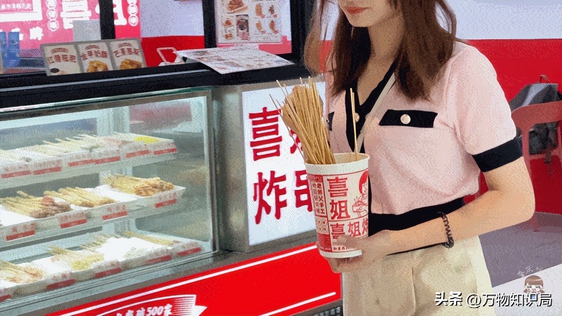 蜜雪冰城是如何做到闷声发大财的,门店数吊打蜜雪冰城年入500亿