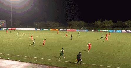 中超泰山击败河北队复盘,海港vs泰山费莱尼逃过红牌