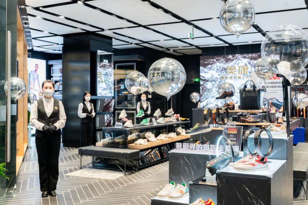 30多岁穿什么男鞋品牌,中年男士穿什么样的鞋好