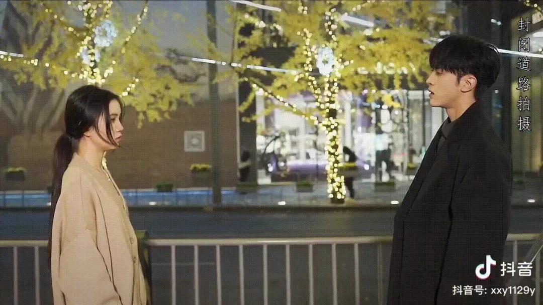 谢潇羽天桥,谢潇羽颜值巅峰