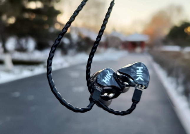 iqoo鏈夌嚎鑰虫満鍜宎pple鏈夌嚎鑰虫満,airpods2鏃犵嚎鑰虫満鏈夌嚎鑰虫満姣旇緝