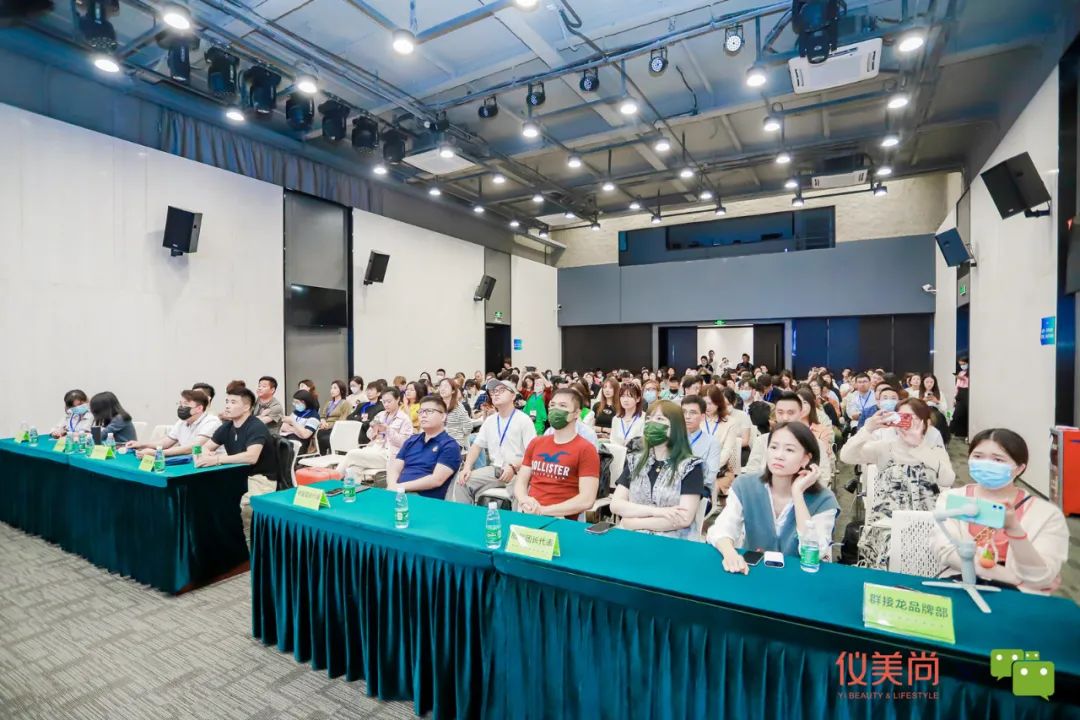 ​180万+团长/600万+社群，这个平台火了！