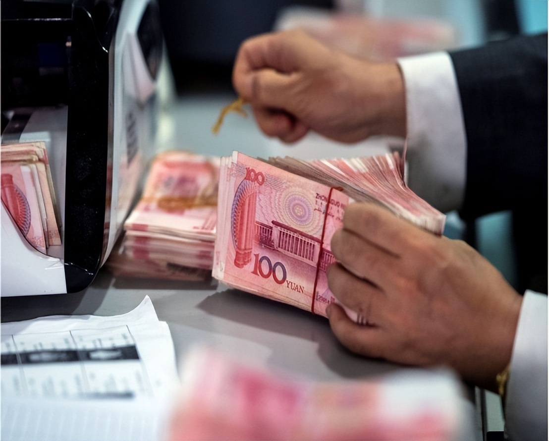 事关你我，制造商，零售平台的模式竟然影响到大家消费