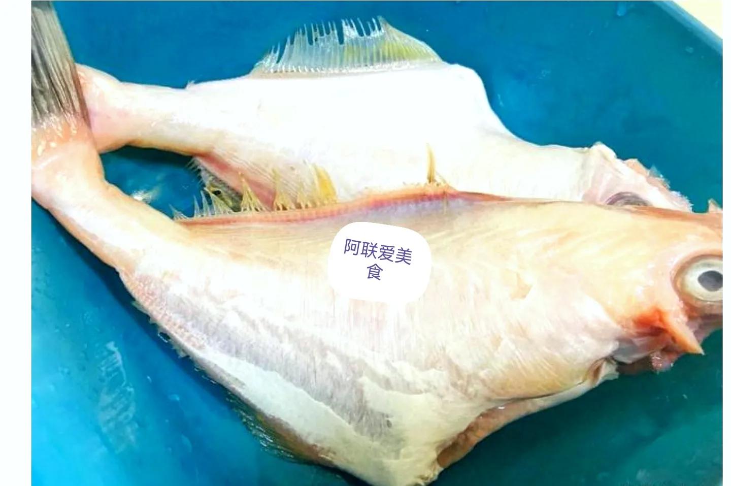 烤鱼什么鱼都好吃,烤鱼又小又没刺的鱼