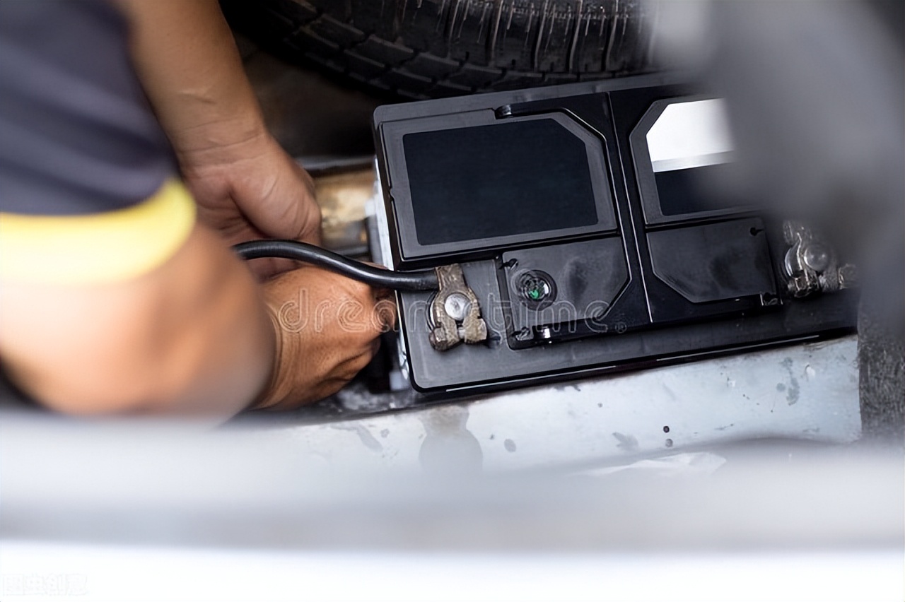 二轮电动车天能和超威哪个更耐用,电动车锂电池超威星恒