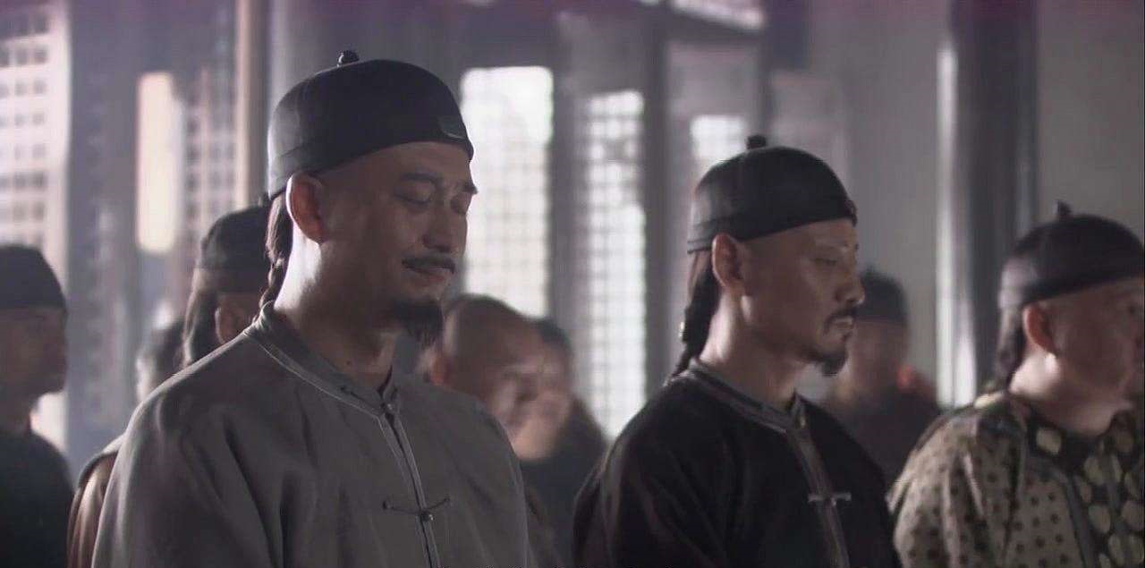 “亮财主”乔致庸：创晋商辉煌，89岁离世，子孙筹拍《乔家大院》