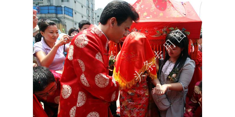 我和老公回老家养老,女儿打6个电话阻止,你才56就养老,我怎么办？