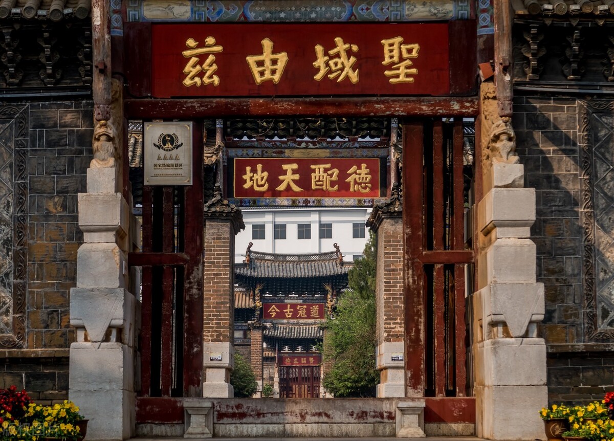 春节去云南哪里最好玩,云南春节人少旅游推荐