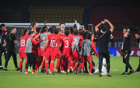 中韩女足现场直播在哪里观看,中韩女足决赛直播实况足球