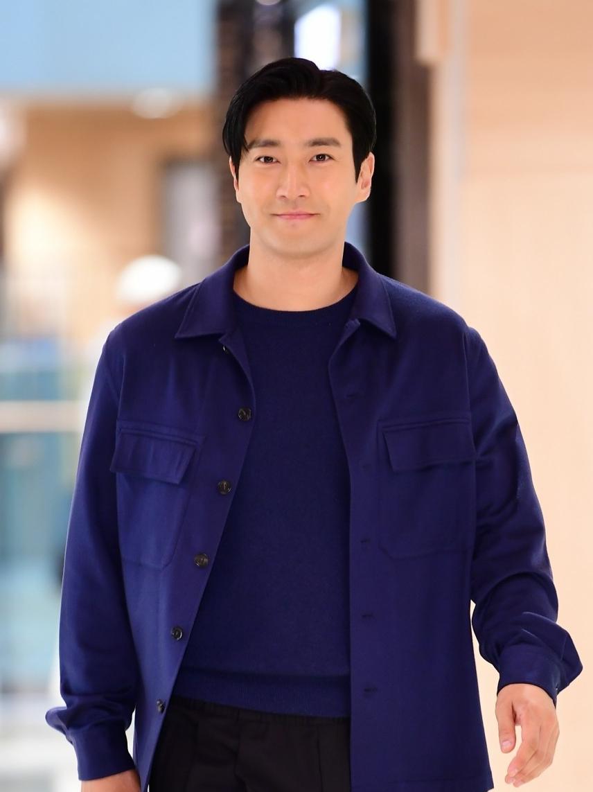 李敏镐李钟硕李栋旭孔刘,李敏镐李钟硕李栋旭的视频