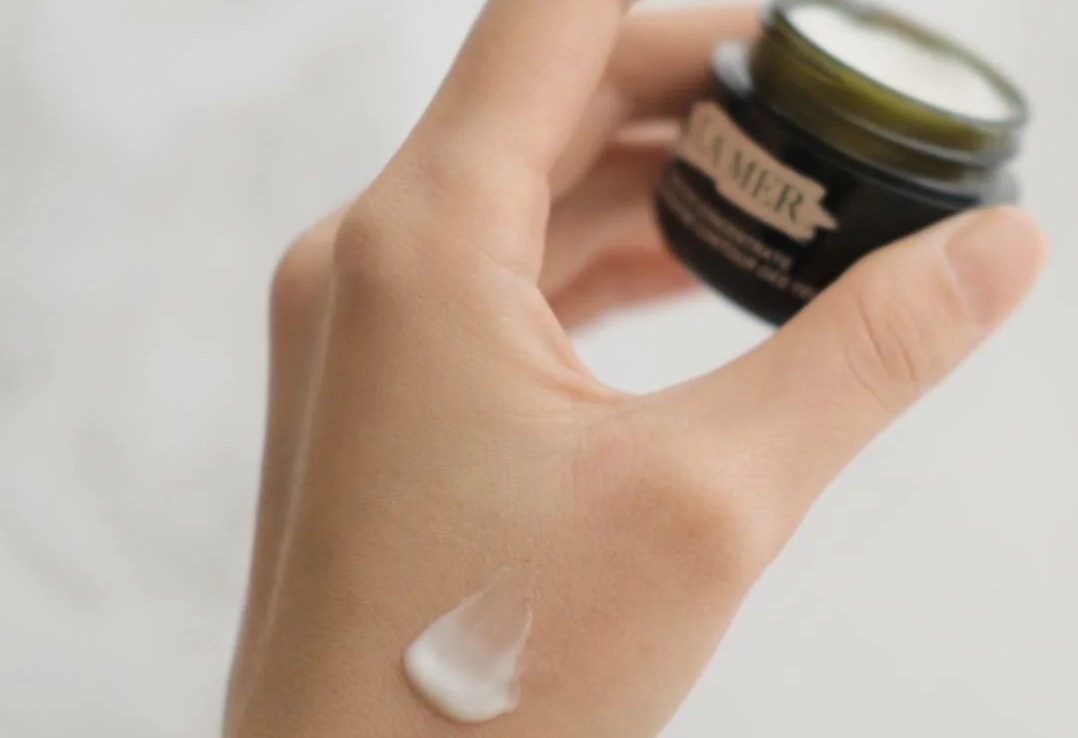 大品牌眼霜真的比平价的好用么,这3款眼霜才是真正的口碑王