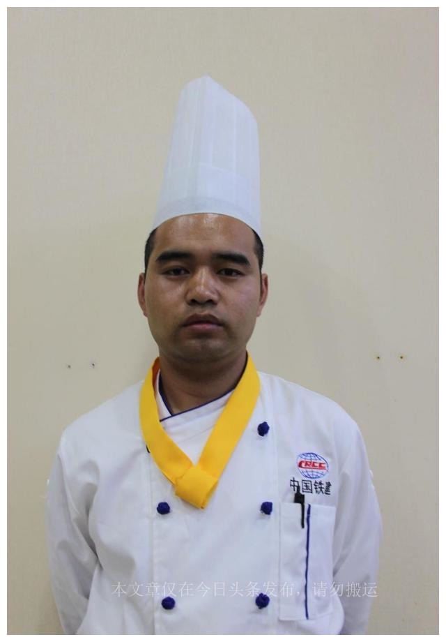 在卡塔尔打工,卡塔尔劳工生活条件