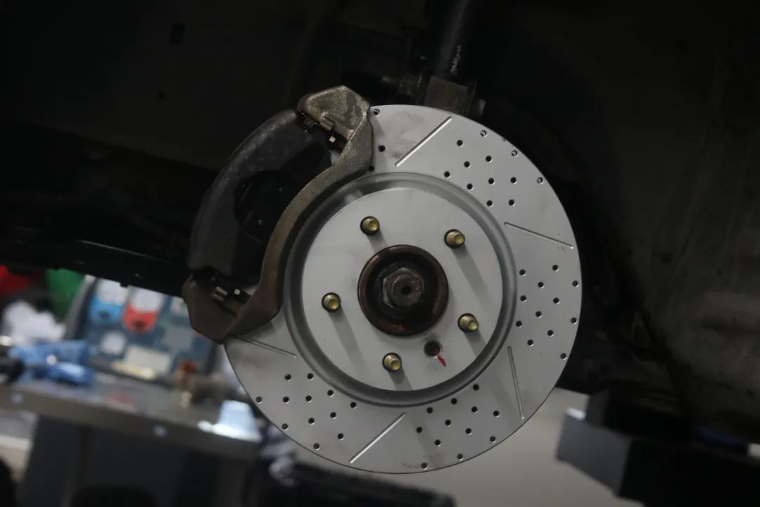 08款别克老君越通病处理视频,08款别克君越整备需要多少钱