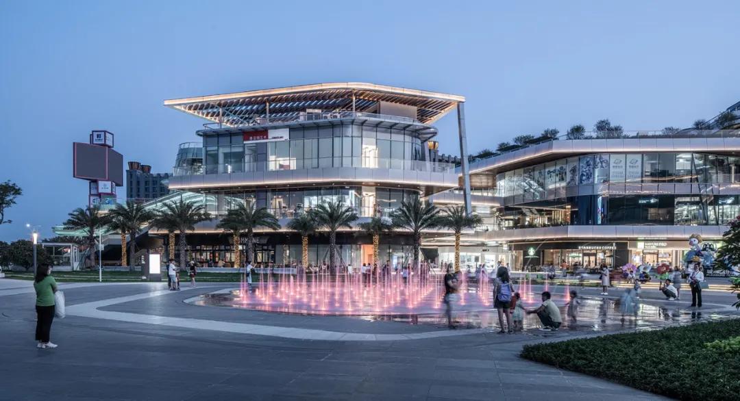 珠海金湾华发商都,珠海金湾华发商都中心湖