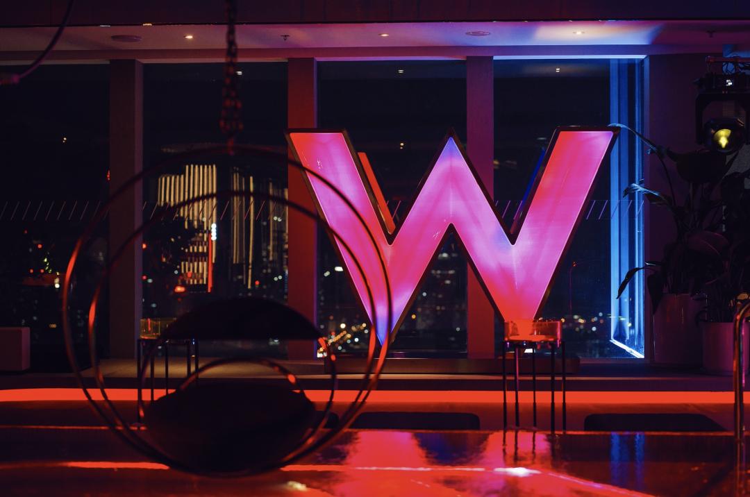 这世界是个巨大的游乐场,这世界就是巨大的游乐场