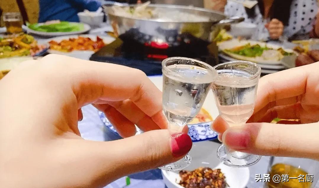 酒局上一到你敬酒就打哆嗦?了解这4个敬酒“妙招”,能让人高看