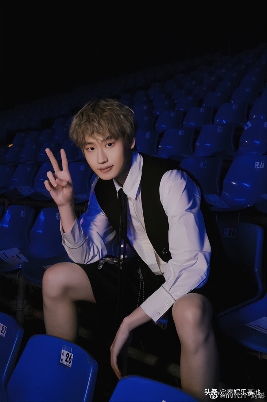 into1泰国演唱会现场,into1泰国见面会