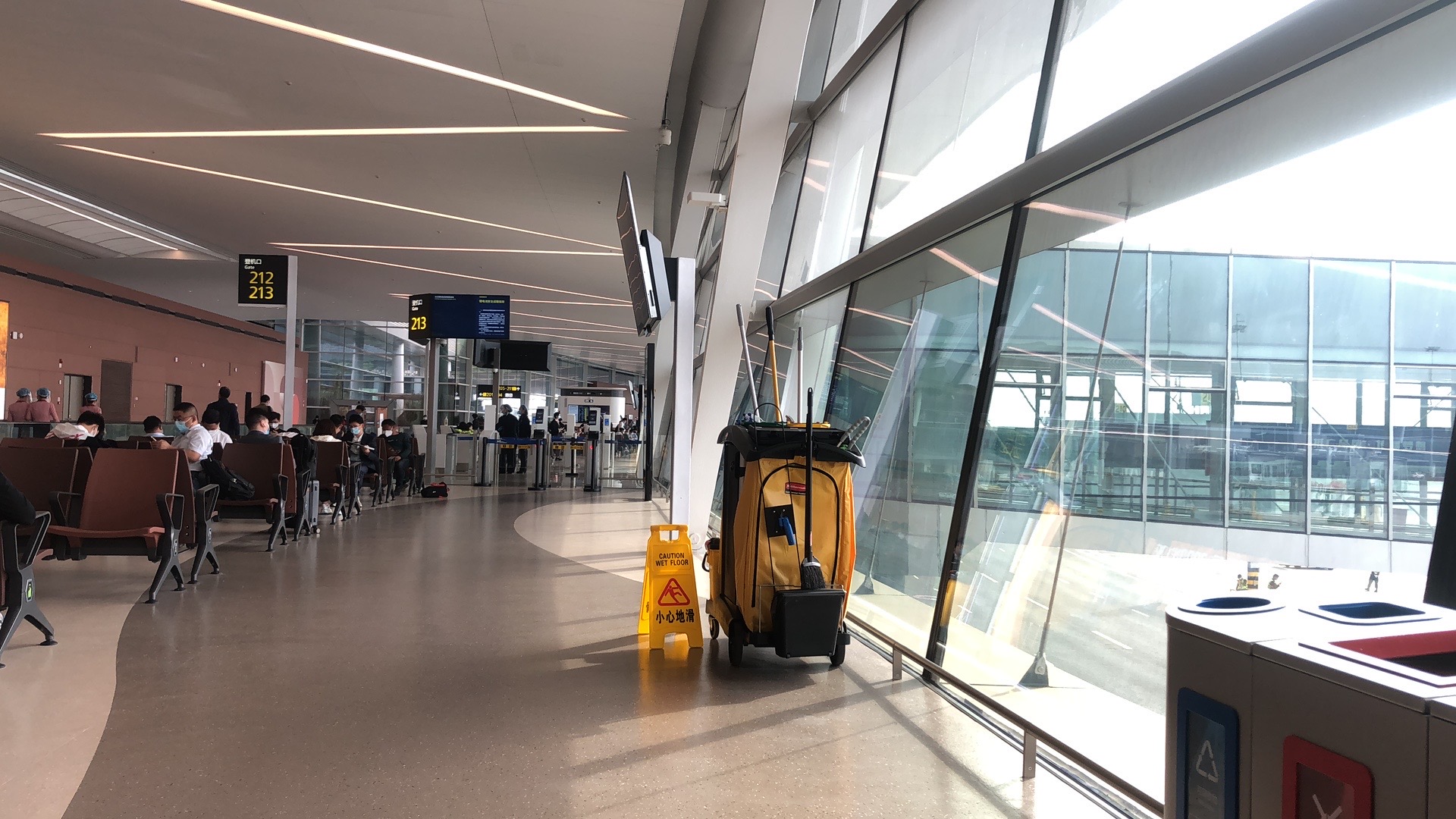 成都新的世界城,成都现代城市