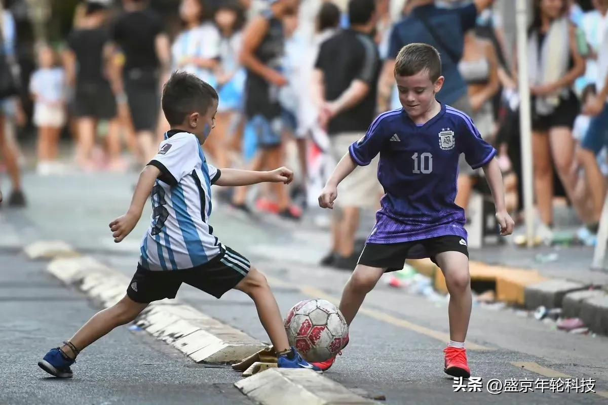 欧洲足球比美洲足球强,欧洲足球和南美足球哪个水平更高