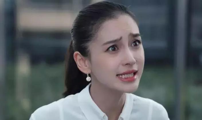 杨颖18年粉色高定韩国,杨颖18年视频