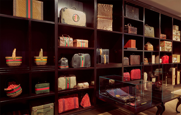 gucci与lv店铺区别,gucci开在无人区的店