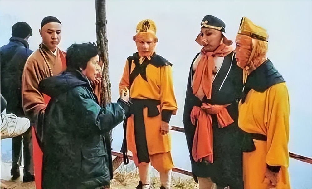 西游记的六小龄童近况,西游记主演六小龄童近况