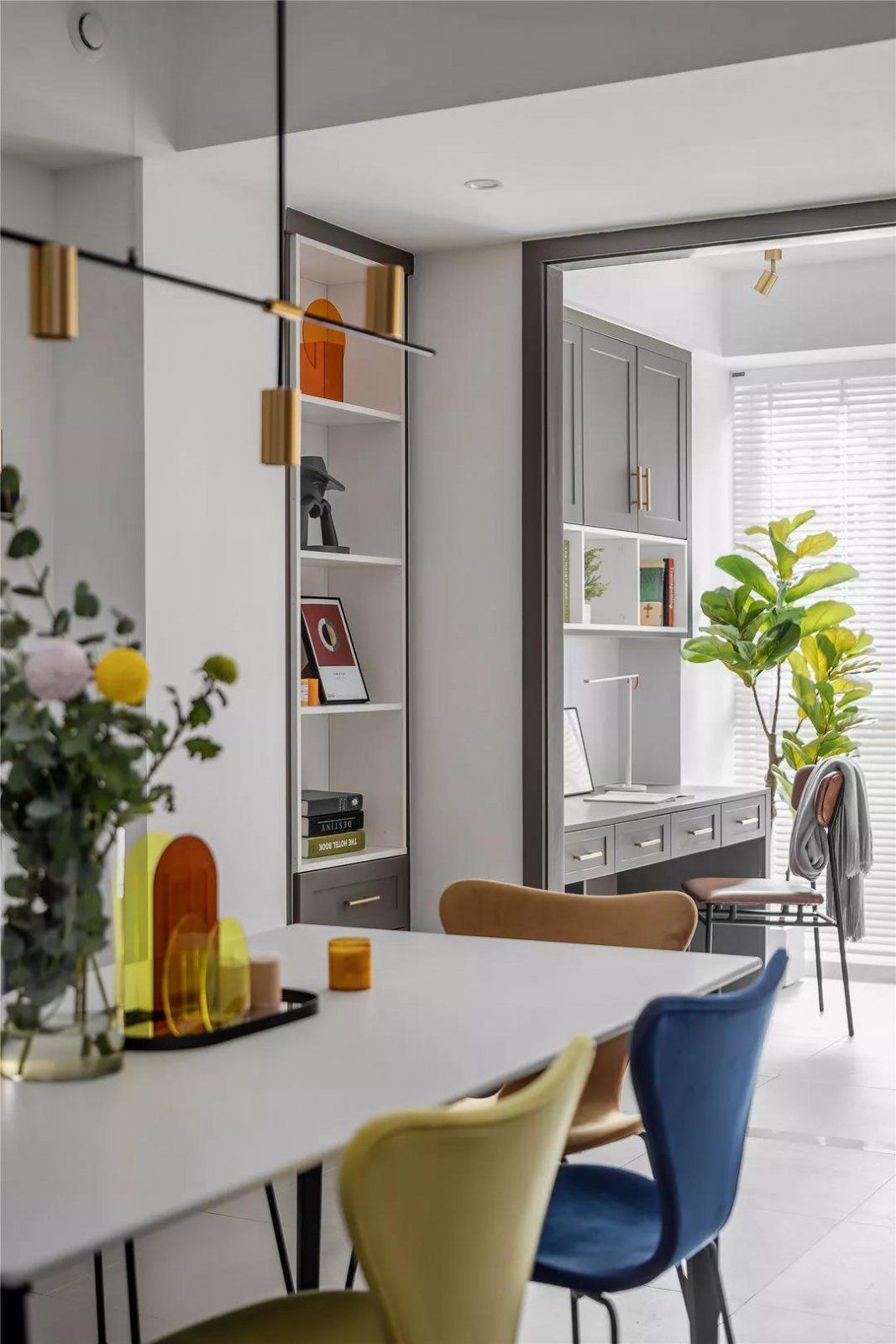 47平三居旧房装修改造,独栋老房翻新改造效果图