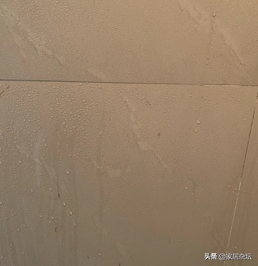 仿古地砖弊端有哪些地方,为什么现在流行地砖上墙