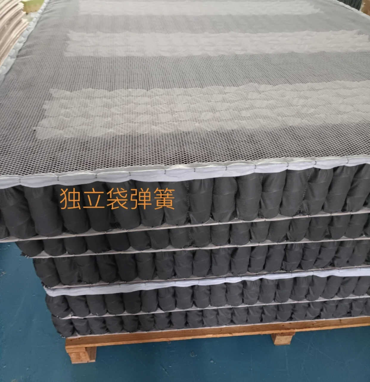 花几千上万买个床垫到底值不值,一张好的床垫真的很重要