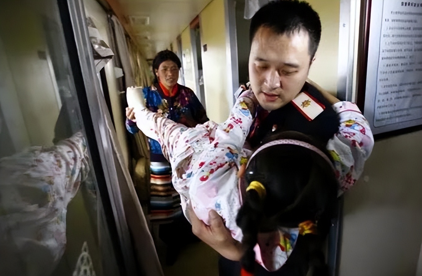 上海有直达西藏的绿皮火车吗,上海坐火车去拉萨全程美景