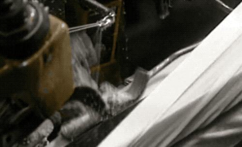 *袜丝**为什么没有缝?连裤*袜丝**又是怎么把两只*袜丝**拼接到一起的?