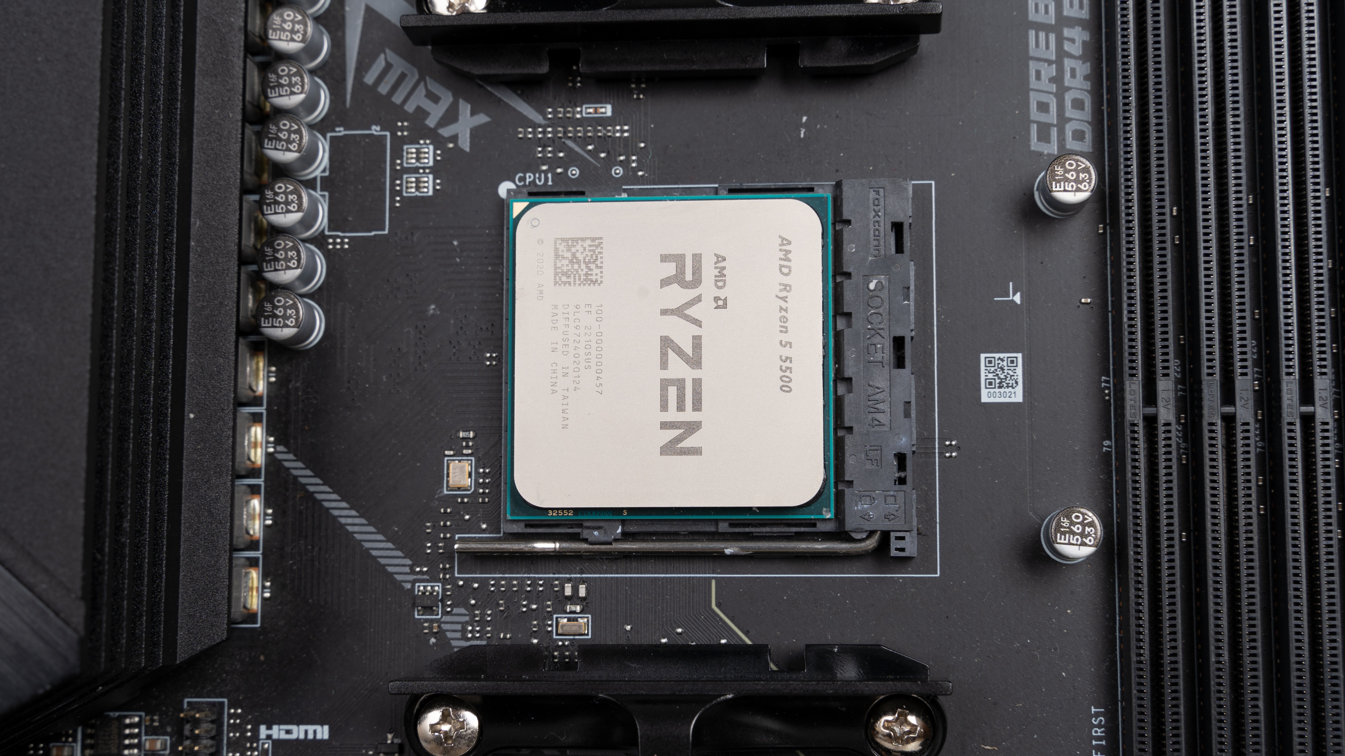 全新千元亮机卡怎么选，RX6400对比GTX1050Ti实测告诉你