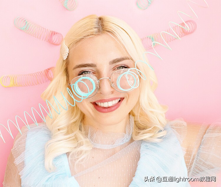 拍娃娃照片怎么拍出高级感,怎么拍芭比娃娃更简单又好玩儿