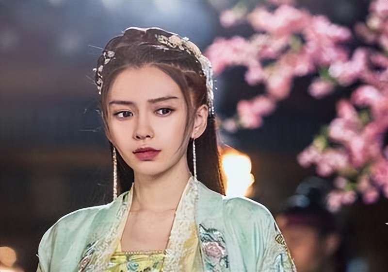 18线明星赚得多吗,18线明星一个月赚多少