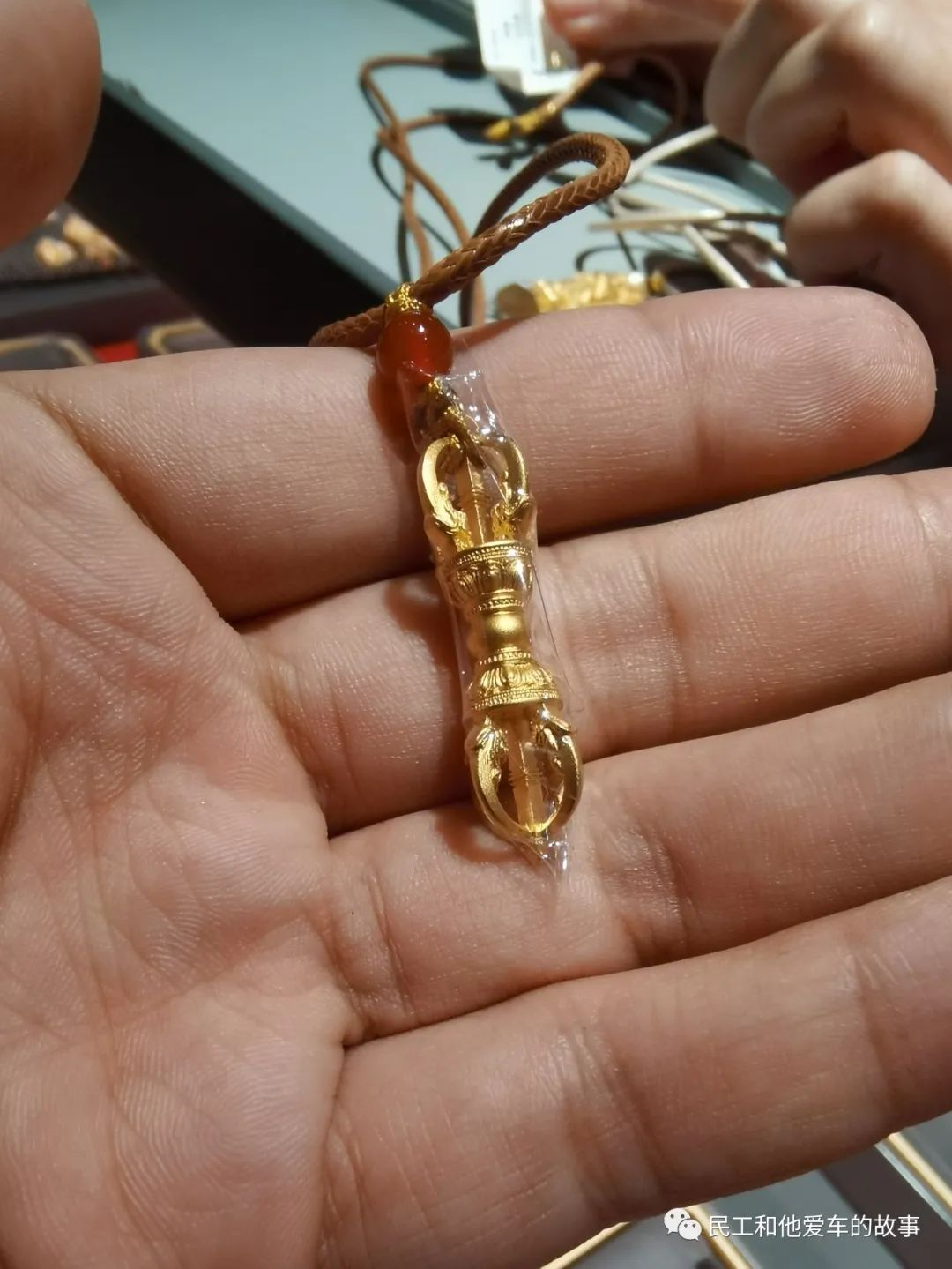 萃华黄金好还是老庙黄金好,萃华是真的黄金吗