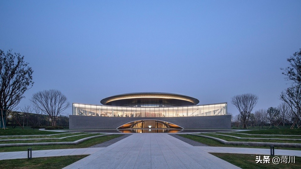 案例分享建业·蓝海郑风酒店综合体郑州上海日清建筑设计有限公司