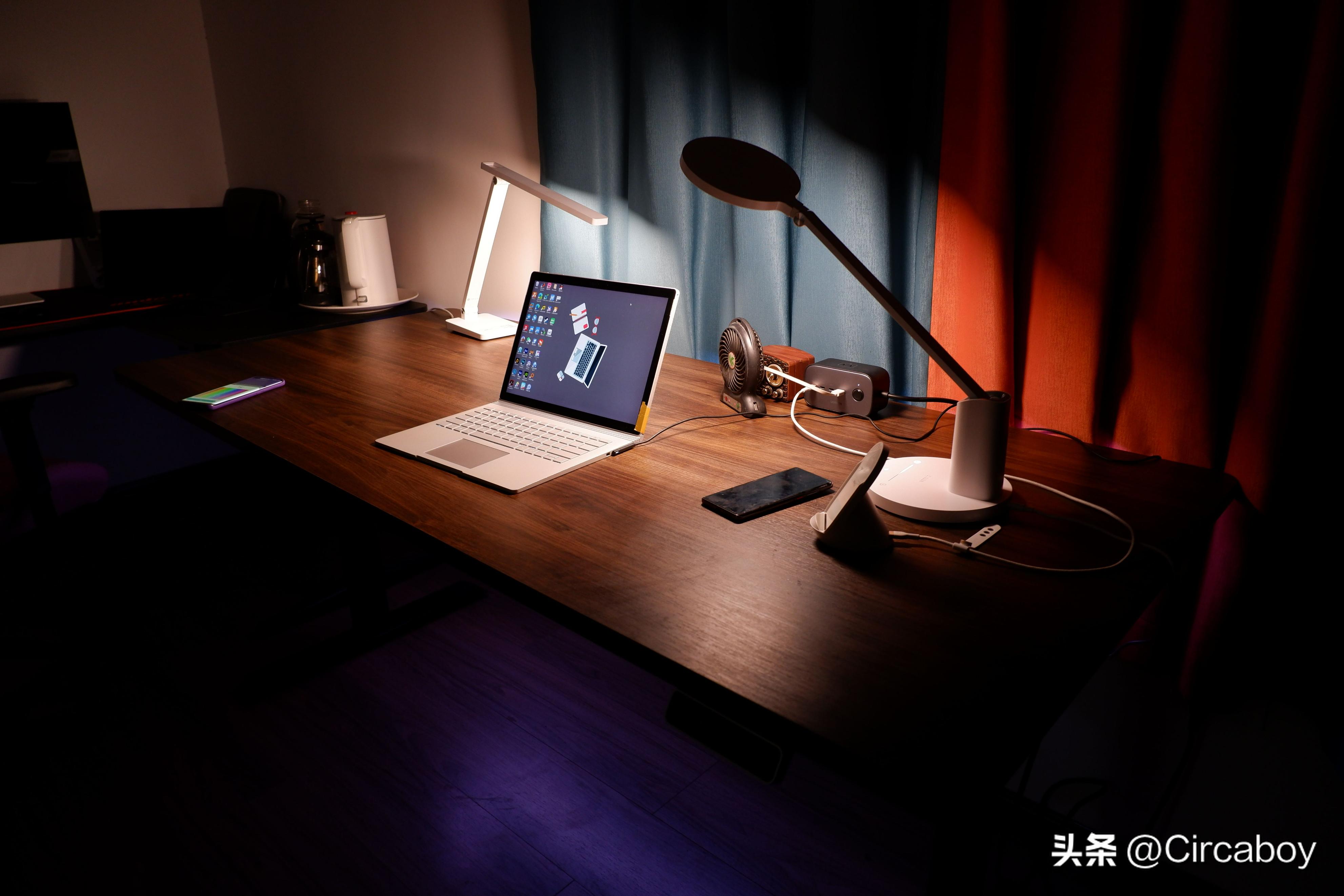 宅家好物清单-电视NAS电动升降桌与配件