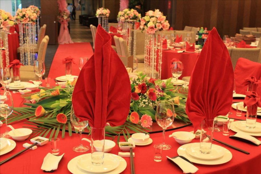 酒席祝酒词,宴席祝酒词简短精辟