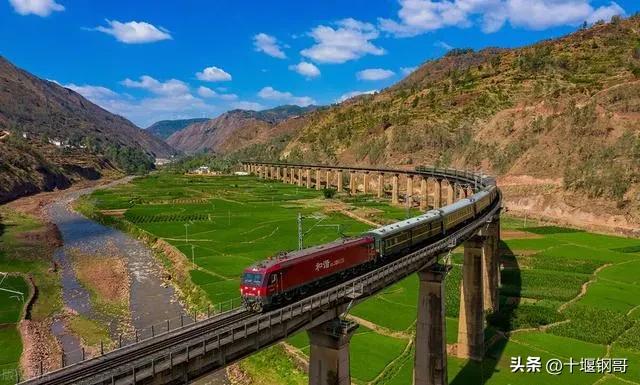 成都西站就是火车站吗,成都西站k1258进几号车站口