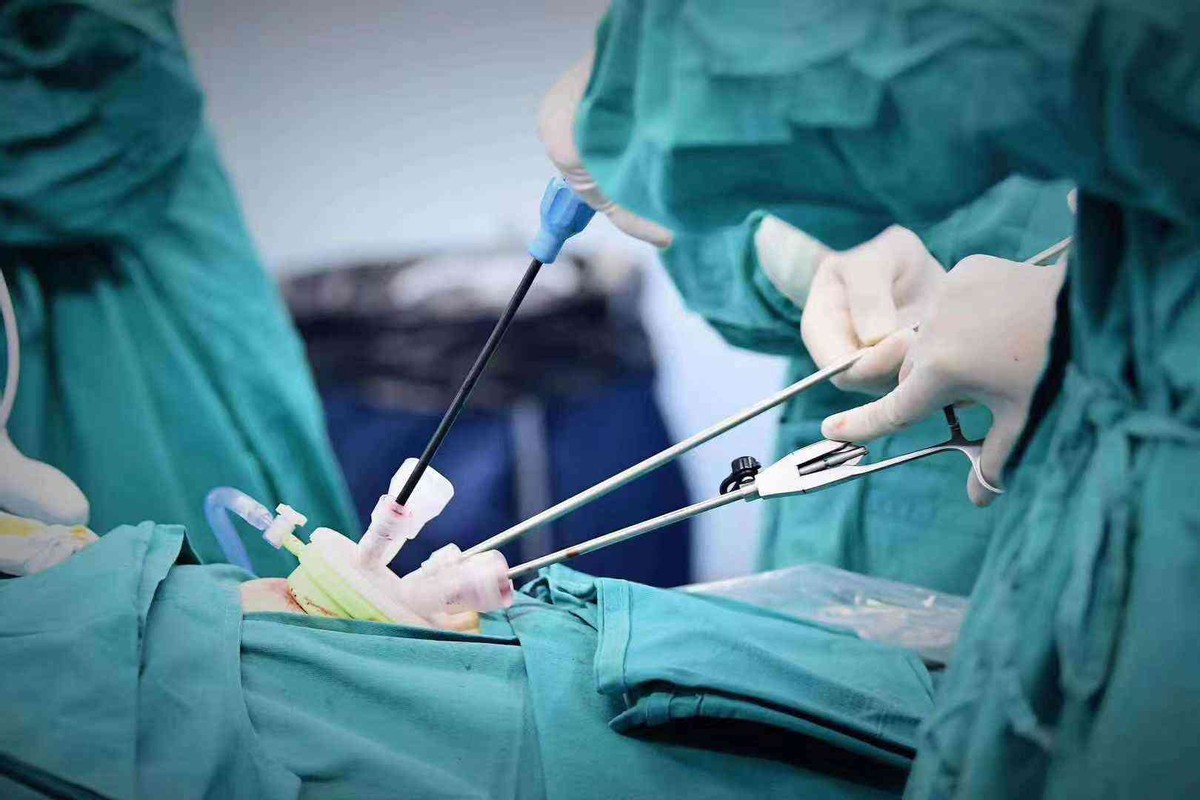 植入假体会有疤吗,植入假体有害吗