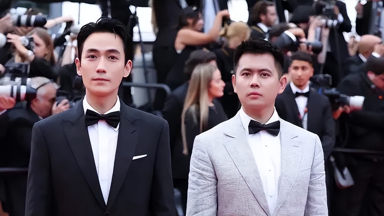 戛纳红毯尴尬瞬间,戛纳镜头堪称照妖镜