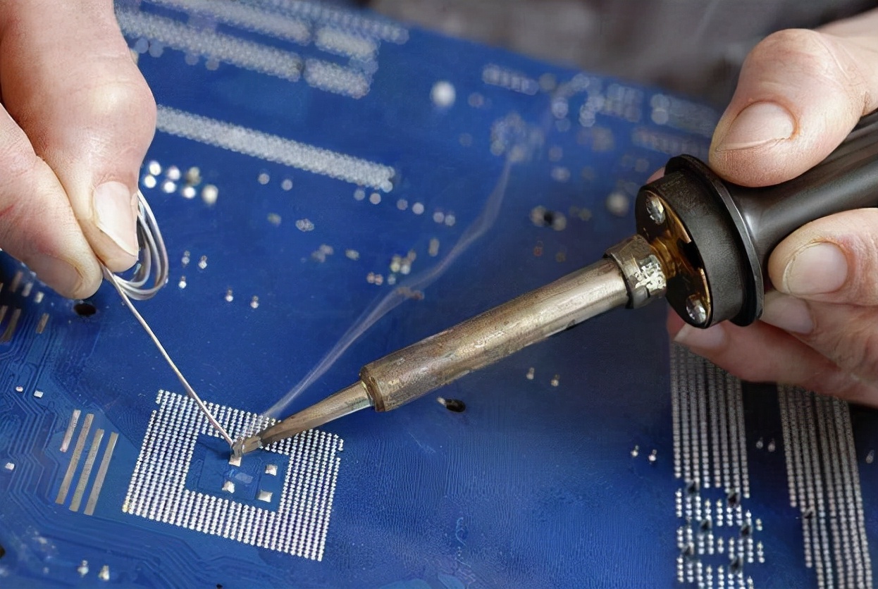 怎样预防焊锡对人体的危害,经常焊锡有烟熏到眼睛有什么危害