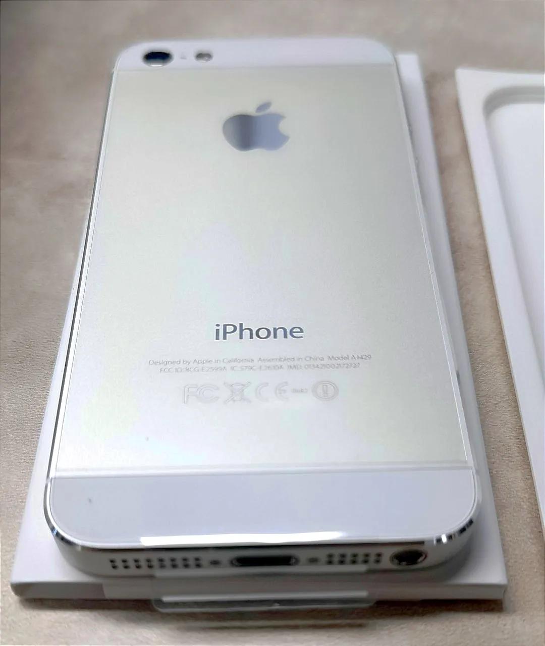 iphone4s和iphone5有什么区别,iphone4s好还是iphone5好