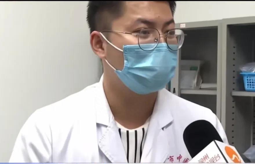 美女的下半身被瓶子刺穿,连医生都不敢相信这个事实!