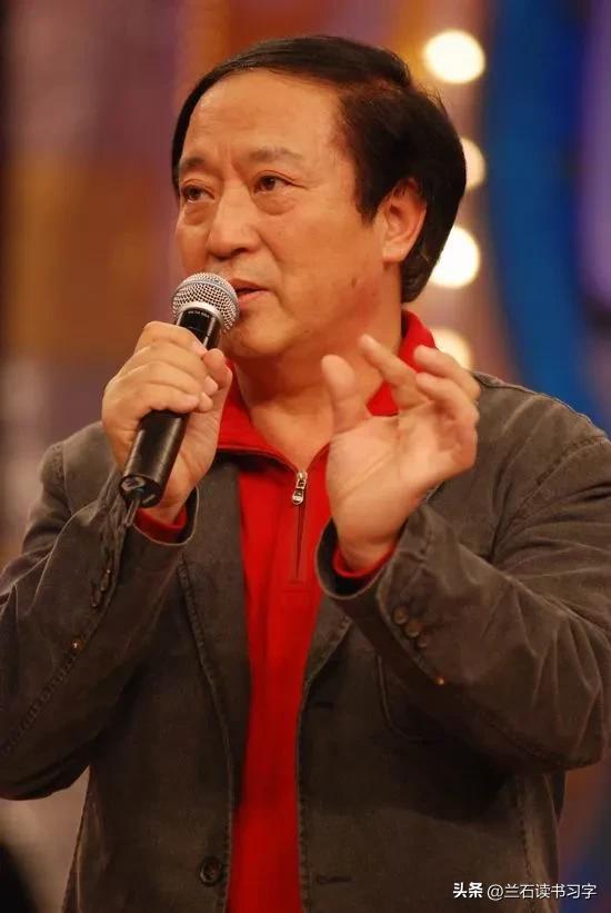 侯耀华拜师常宝华牛群上台致辞,侯耀华拜师常宝华抢牛群大师兄