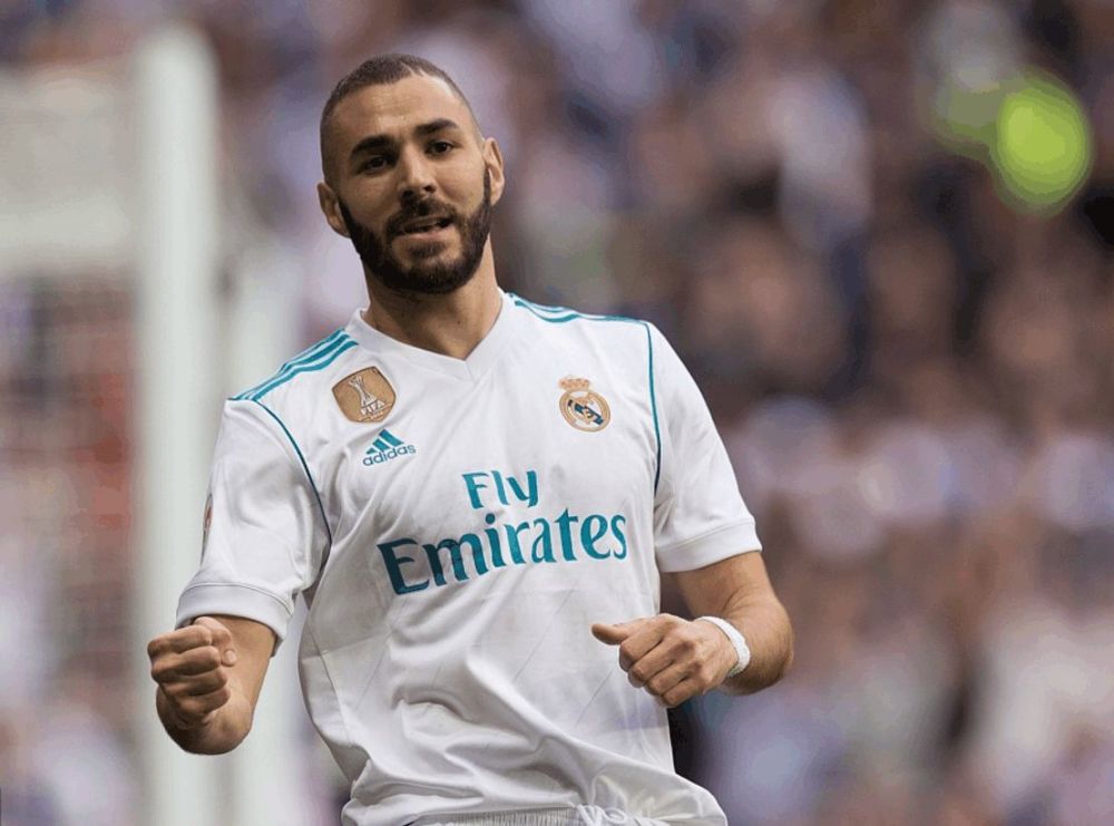 本泽马加盟沙特和c罗年薪,本泽马去沙特谈c罗