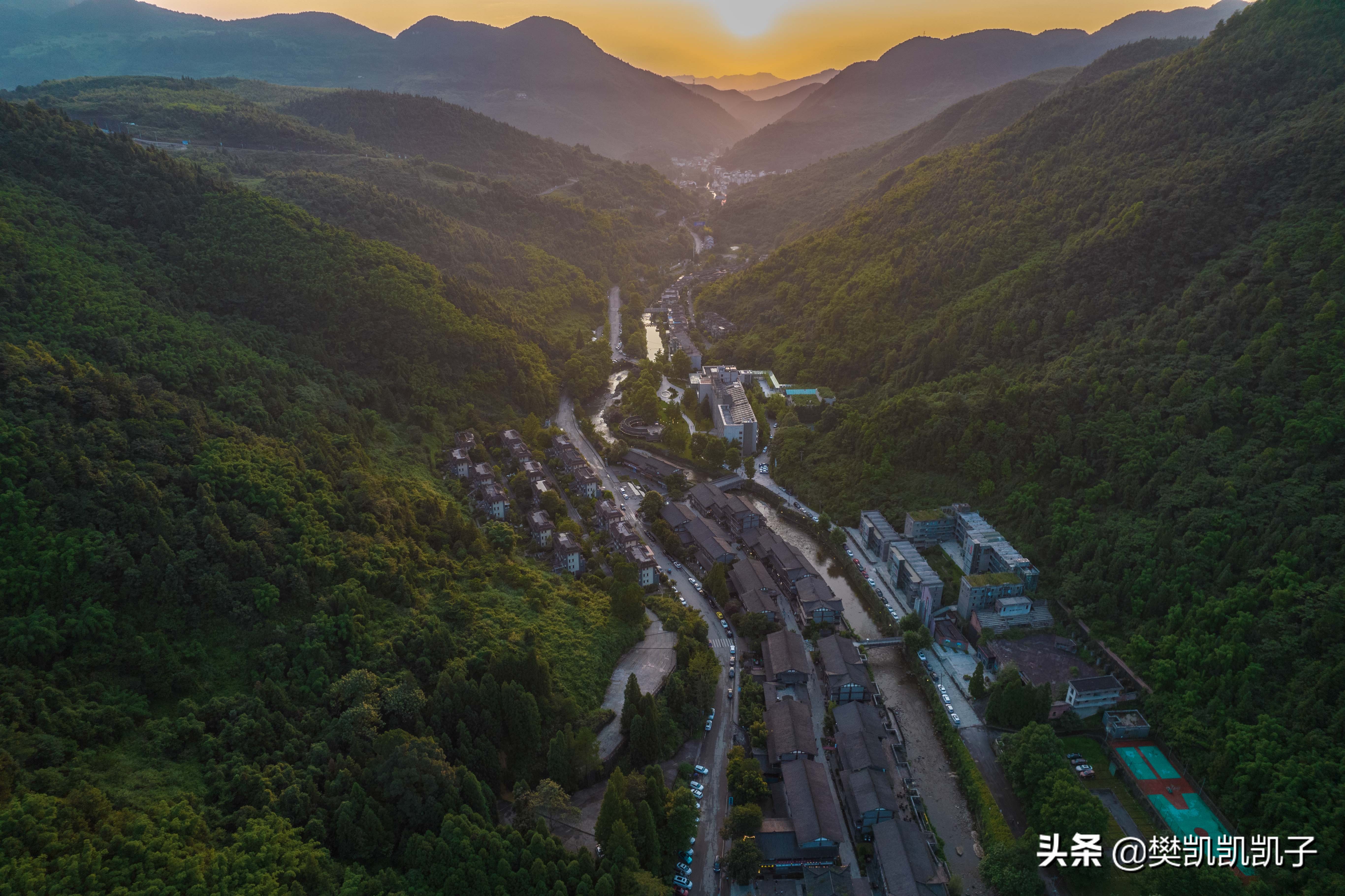 重庆露营避暑自驾7天,重庆适合露营漂流的地方