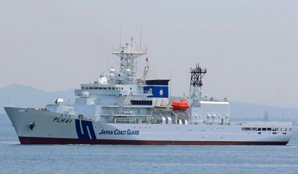 巡航钓鱼岛海警船编队,中国海警舰艇编队巡航钓鱼岛海域