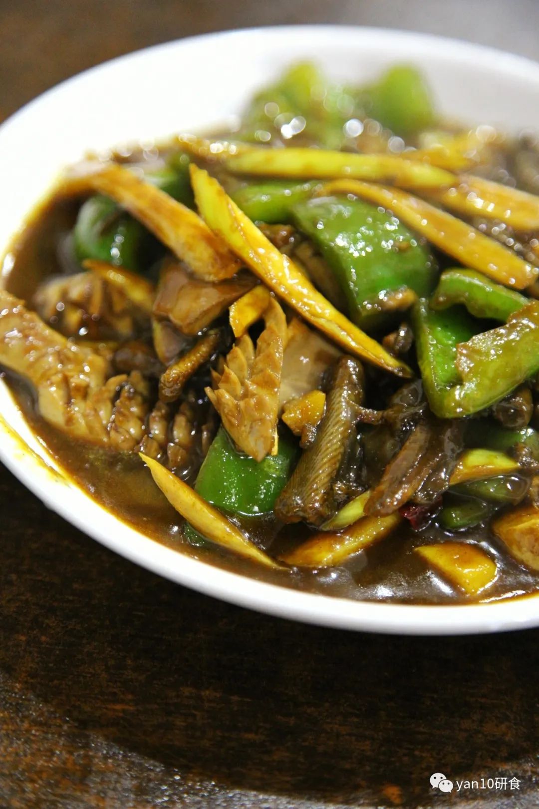 逛海宁皮革城每座都是卖啥的,海宁皮革城如今还值得逛吗